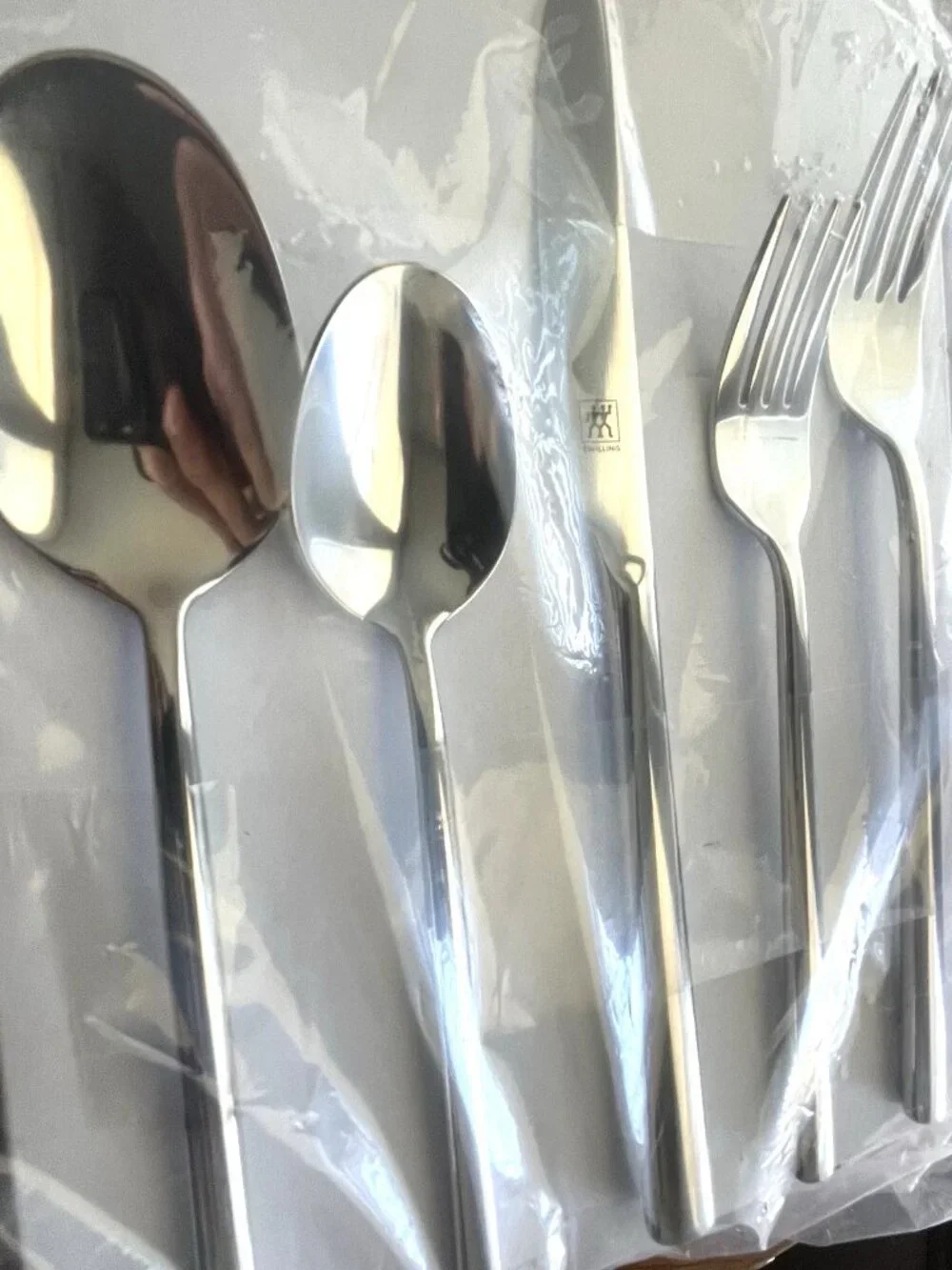 Aberdeen 18/10 Stainless Steel 20 Pc. Flatware Set, Service for 4